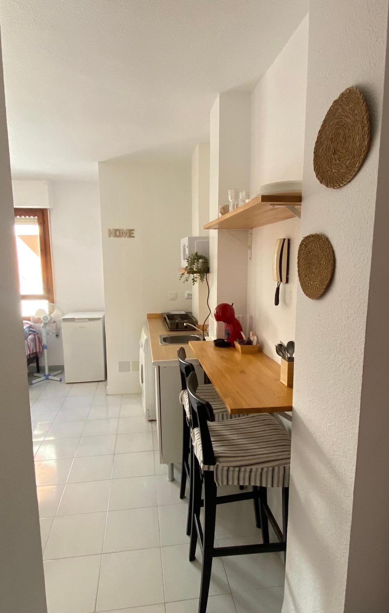 Estudio En La Playa Торевьиа Экстерьер фото